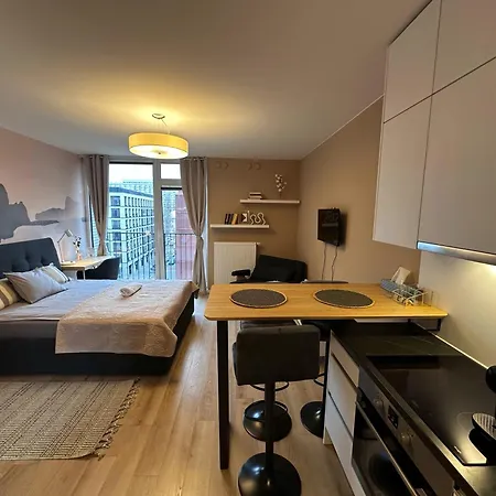 Browary Warszawskie Cozy Suite, Beautiful View And Free Netflix *